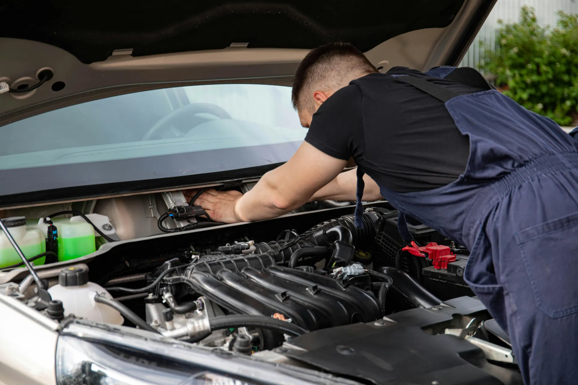 Auto repair workshop